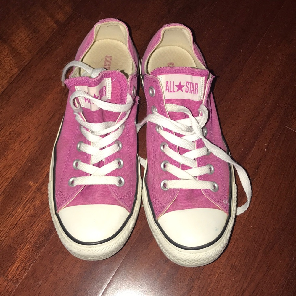 Low top Converse